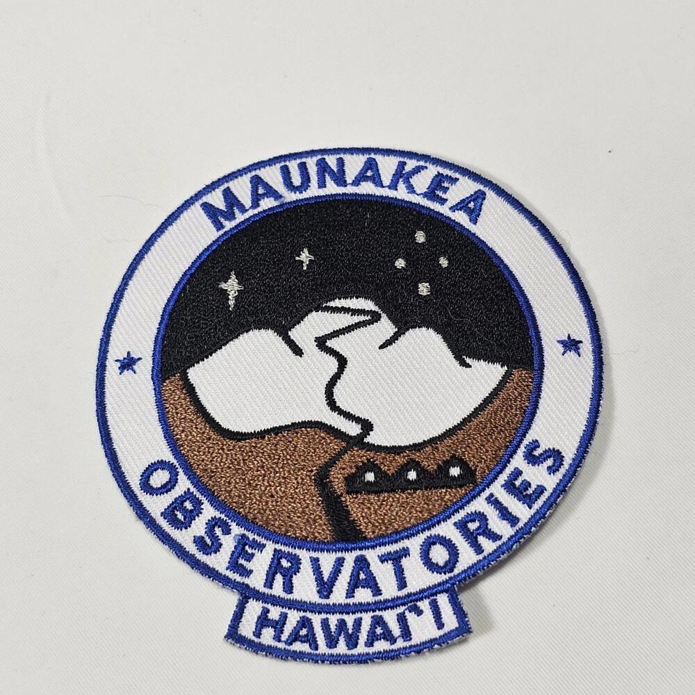 Vtg MaunaKea Obsevatories Hawai'i HI Embrordered Patch RARE!!